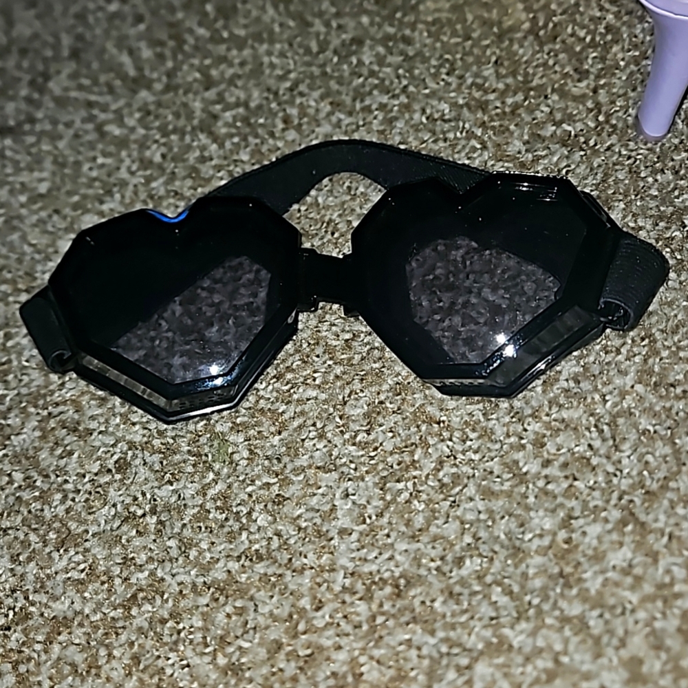 Cyberpunk heart Glasses